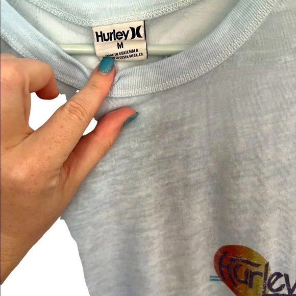 Hurley Graphic Tee M - Picture 2 of 3
